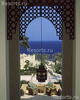 Four Seasons Resort 3